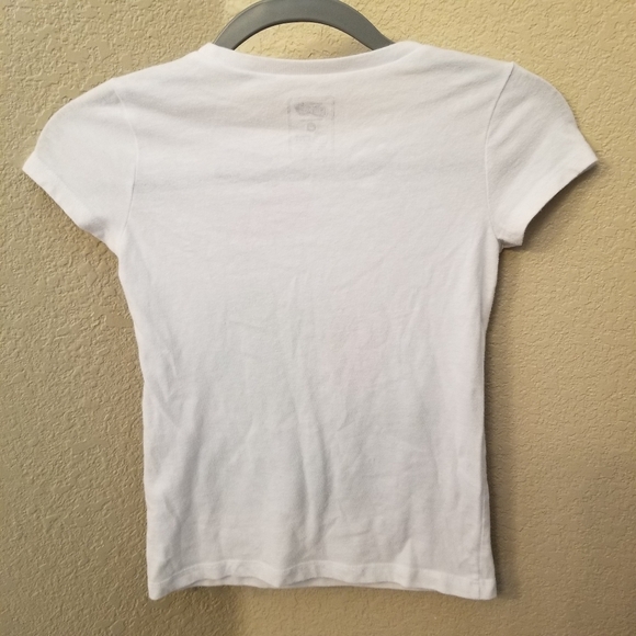 Hello Kitty St.Patrick's Day 4 leaf clover white short sleeve shirt Size Medium - Picture 8 of 11